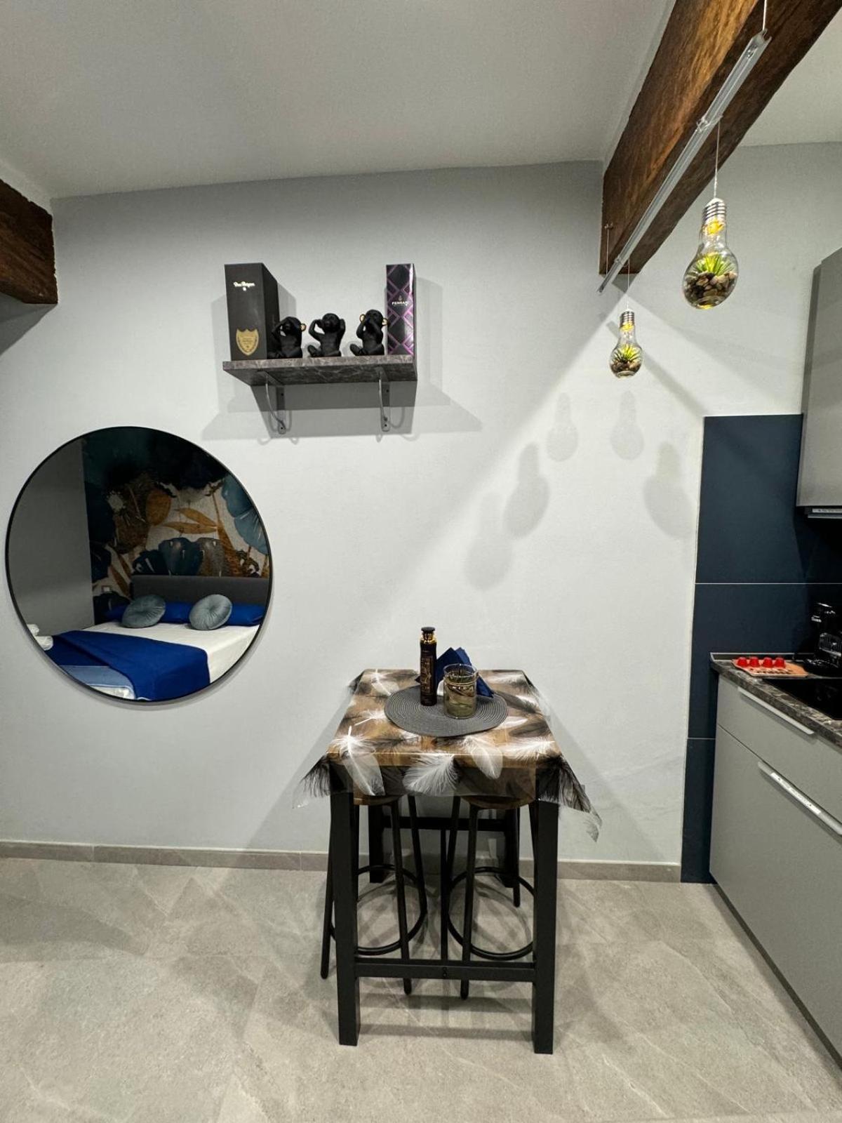 Ferienwohnung La Casa Di Jennifer Nel Centro Parma Exterior foto